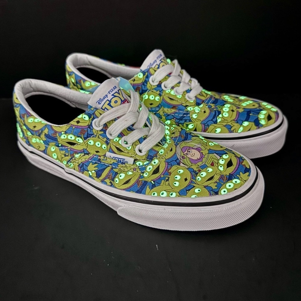Vans Disney Pixar Toy Story x Era 'Aliens' Collaboration Shoes M-7 W-8.5   T7 - Picture 16 of 16